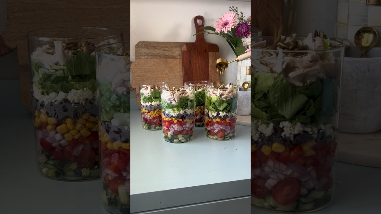 Southwestern salad! #foodasmr #saladrecipe #lunchideas #lunchbox #mealprep #saladideas #lunchideas
