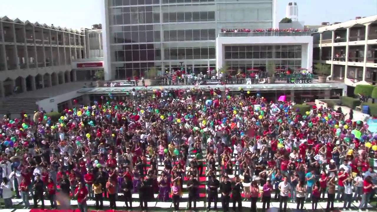 Lipdub UPAEP Puebla, México 1,741 personas (Oficial)
