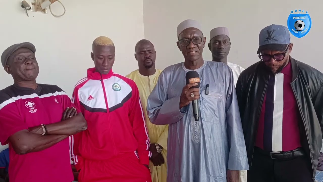  Monsieur le Maire Abdallah Tall a généreusement offert au club 