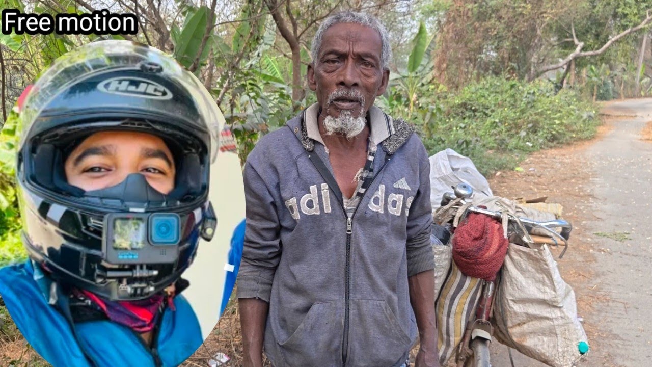 ৬৫ বছরের এক জন সংগ্রামী মুরব্বি। A 65-year-old struggling elder.