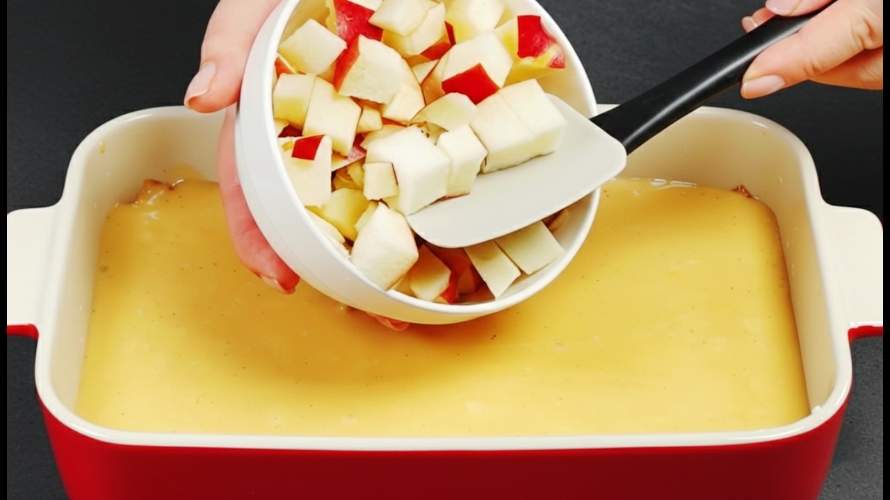 Apfelkuchen in 10 Minuten, der schnell auf der Zunge schmilzt! Schnell und einfach!