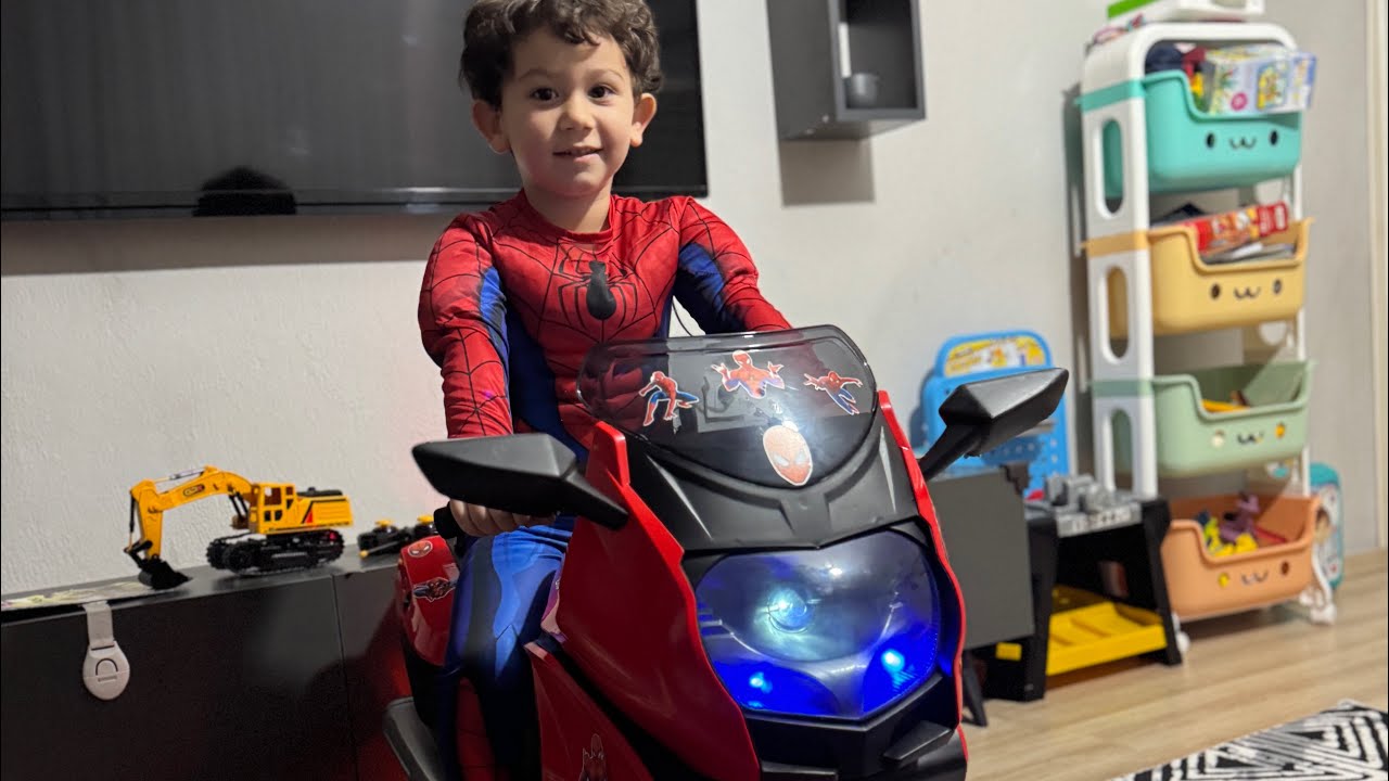 YAVUZ BORANIN MOTORSİKLETİ ÇOK GÜZELL!!