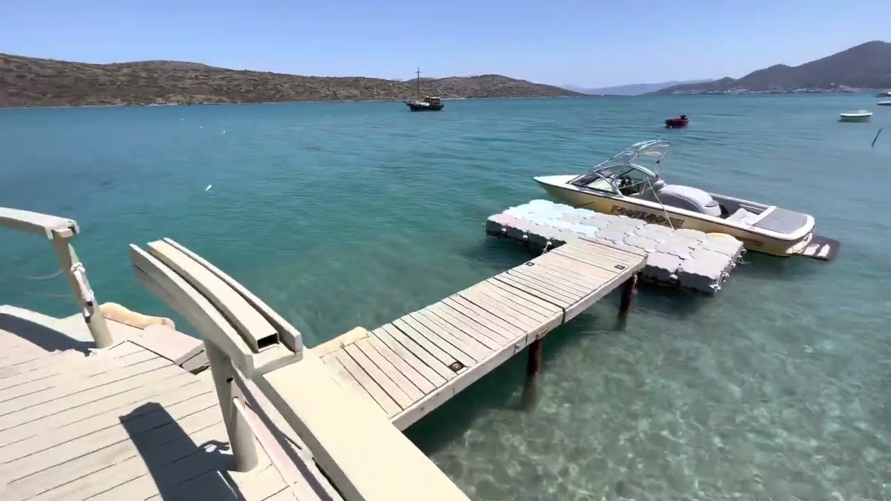 #Crete Domes of Elounda, Autograph Collection | Blue Flag Beach | Breeze lounge | Topos restaurant.