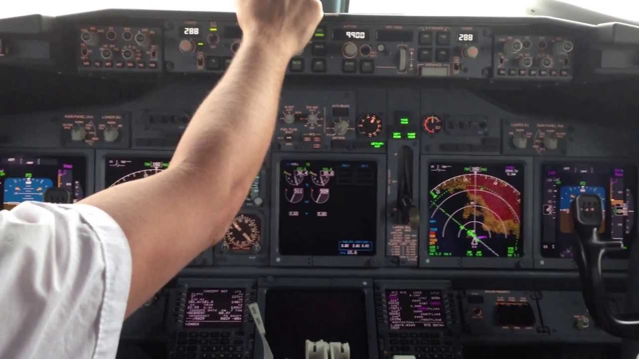 Boeing 737 preflight setup and engine startup procedures