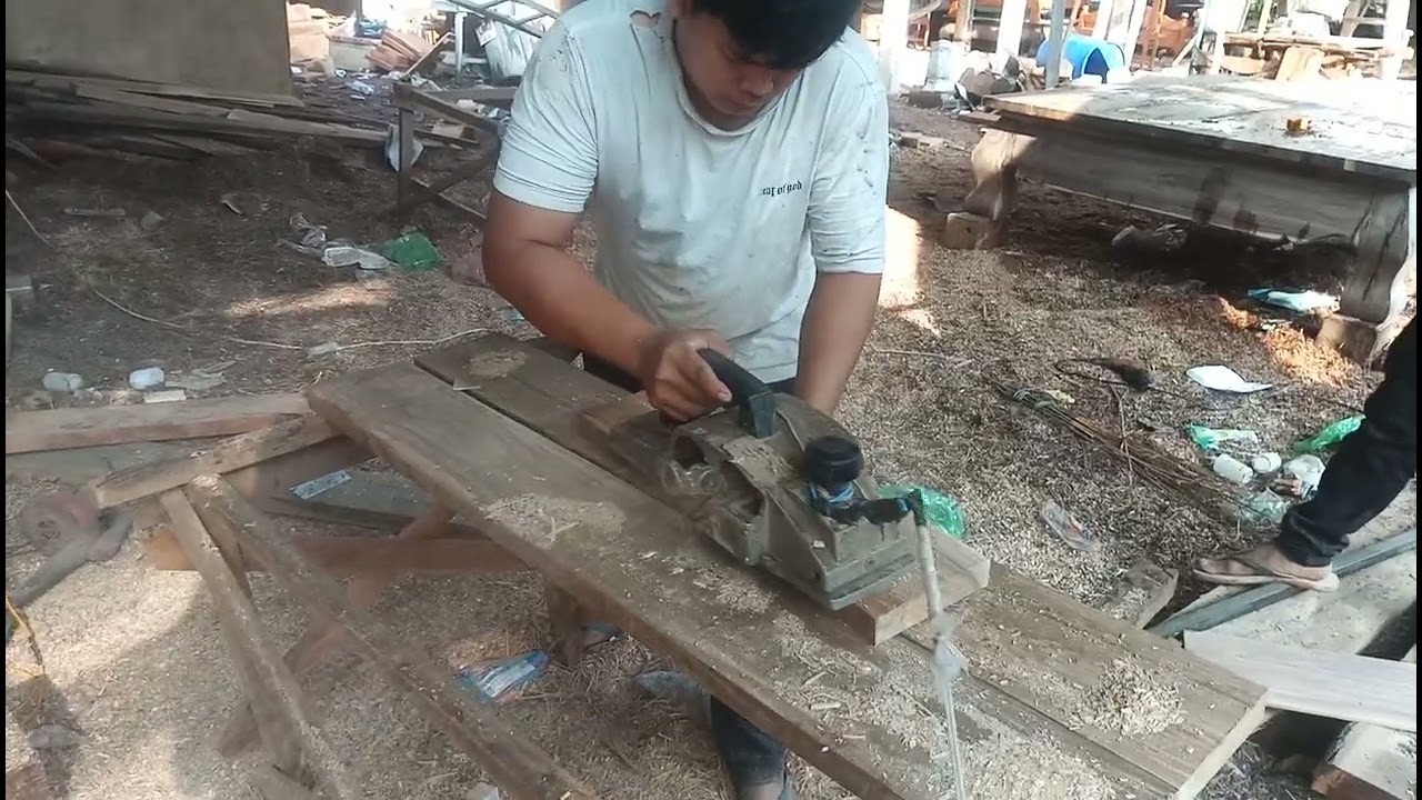 This wood is much easier to make than ordinary.