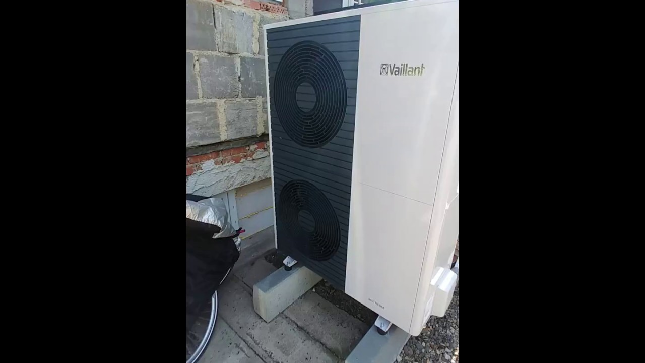 Tepelné čerpadlo Vaillant aroTherm VWL 125/5 AS 
400V ohřev TUV