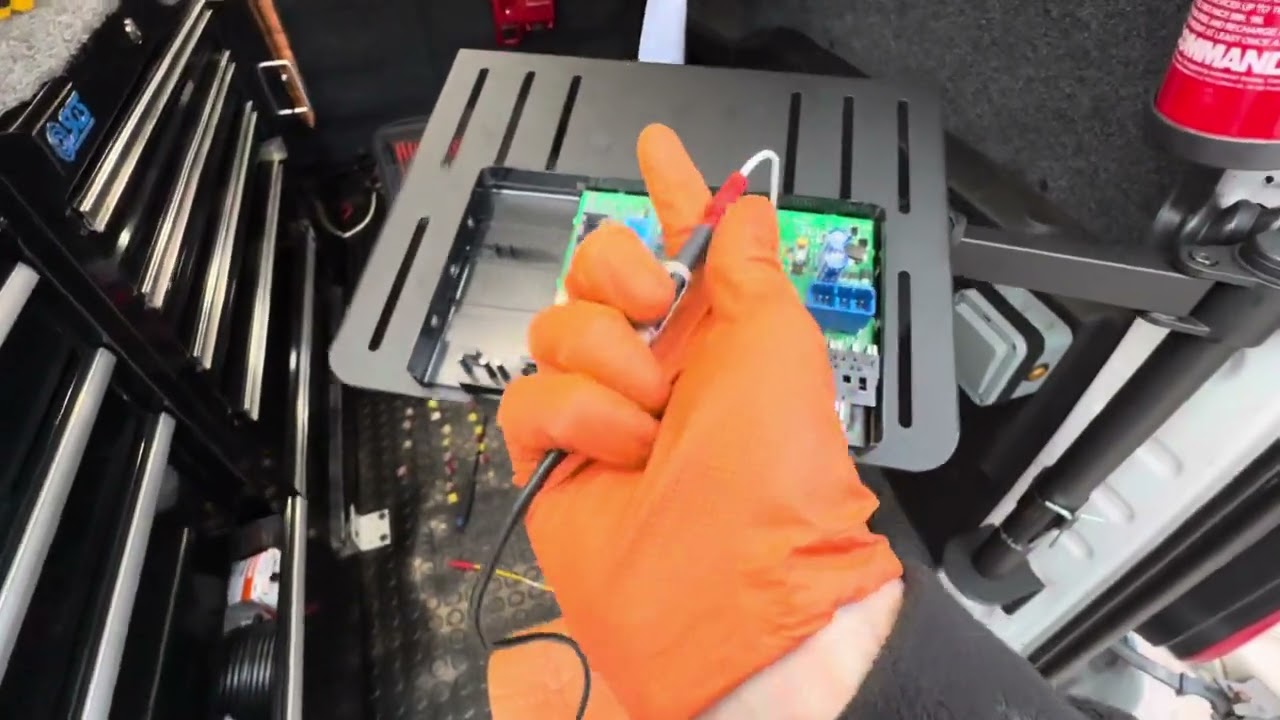 Iveco Eurocargo - Wipers on constant - Quick run through !