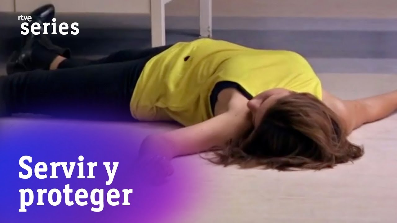 Servir y proteger: Tokarev dispara a Alicia #Capítulo72 | RTVE Series