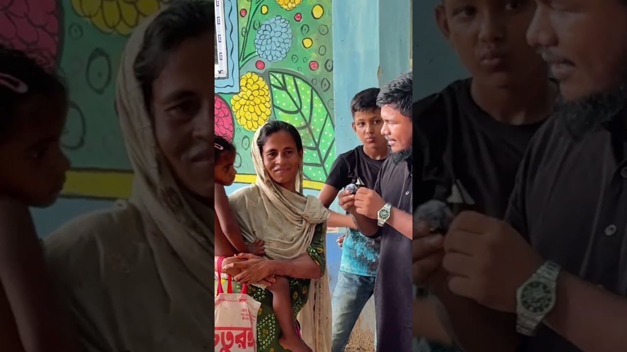একটু হাসি ফুটানোর চেষ্টা। মানুষ মানুষের জন্য। #kindsteps2.0