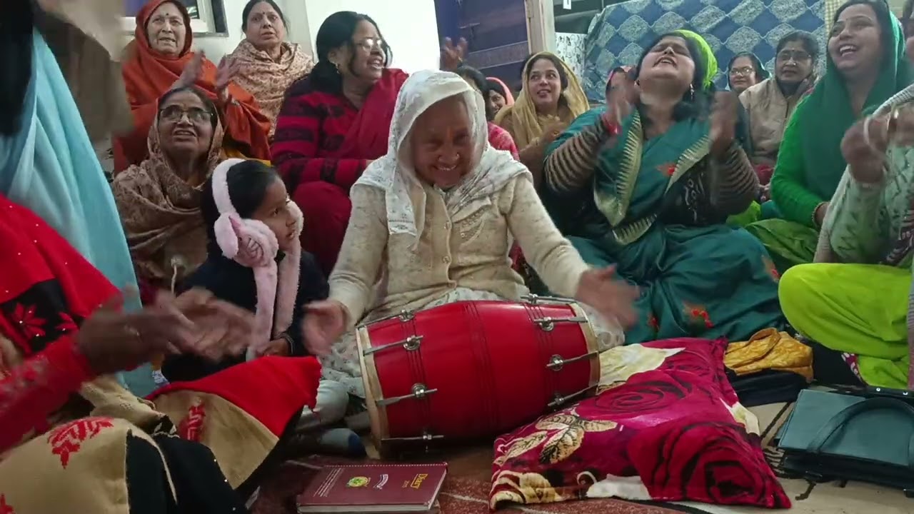 धमाकेदार भजन कछु लेती ना देती बुला लेती सत्संग में#shrijikinagri28 