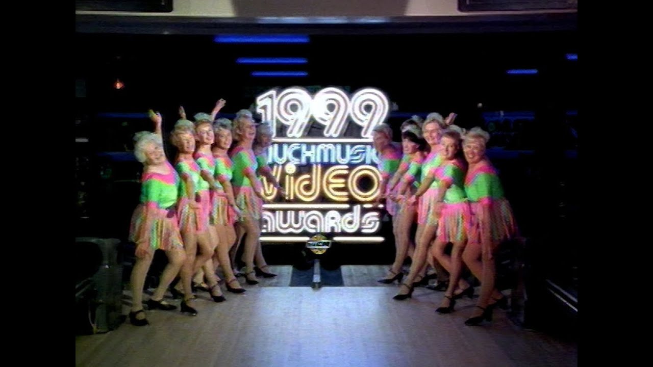 1999 MuchMusic Video Awards Show Opening.  MuchMusic.