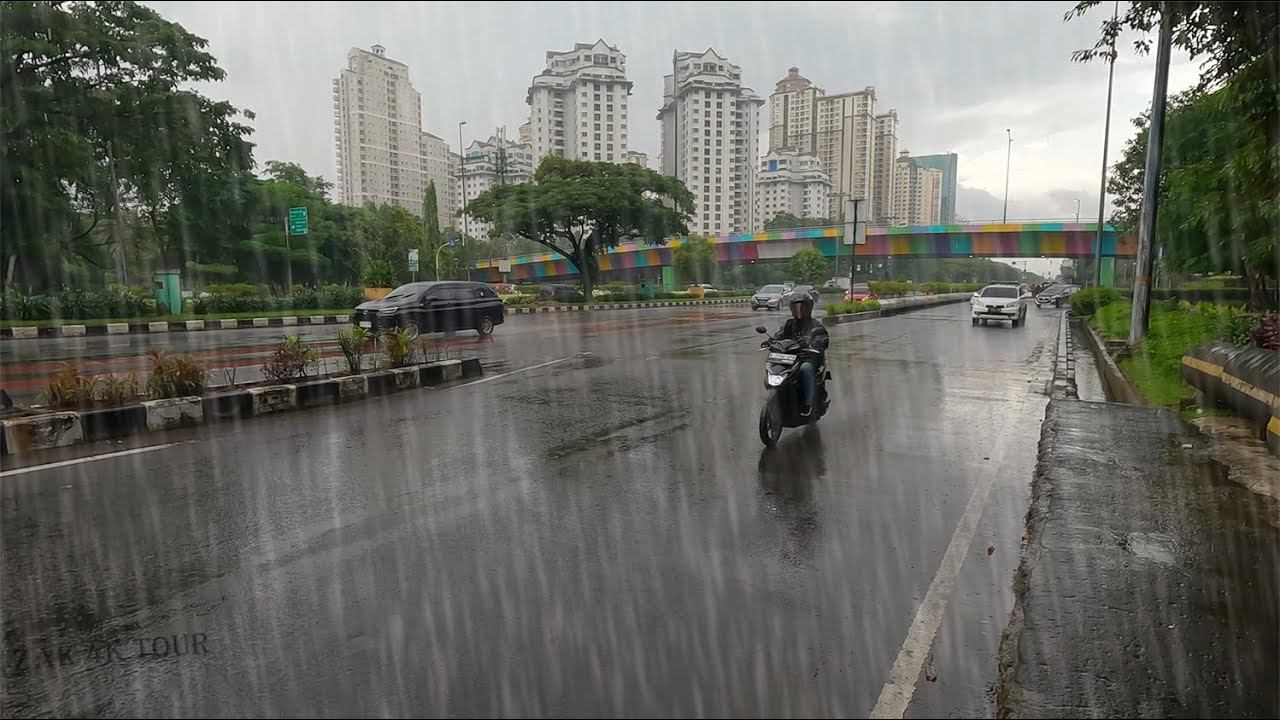 [4K] Heavy Rain in Jakarta | Rainy Day In Indonesia | Walking in the Rain