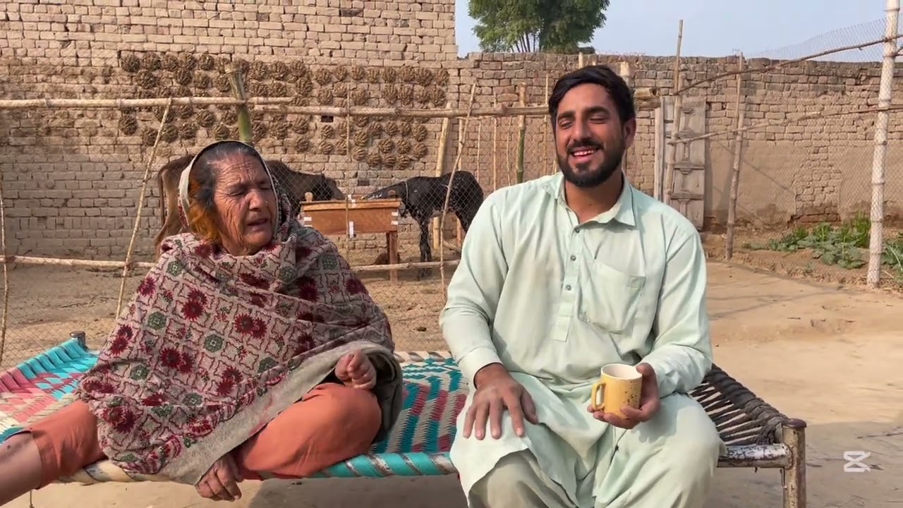 Ammi ke sath mithi mithi guftgo