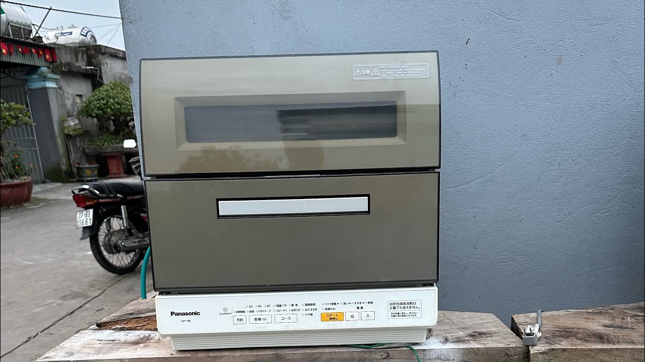 Cặp rửa chén bát PANASONIC NP-TR8 hàng nhật nội địa đã tét dọn ok zin bản mời mọi người lh0944947222