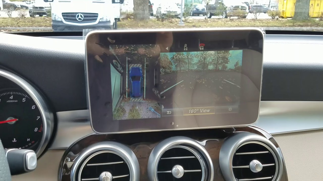 2018 GLC300 Features Overview