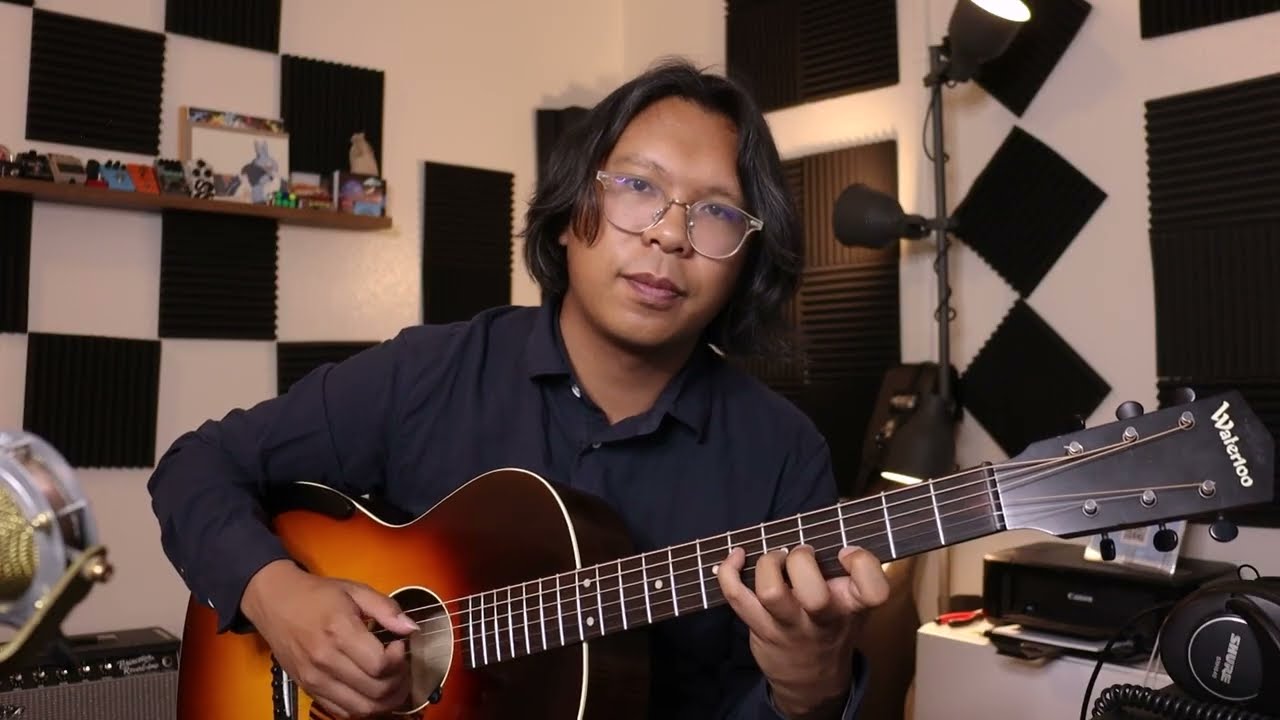 Learn a Bold Fingerstyle Arrangement of “Go Tell It on the Mountain”