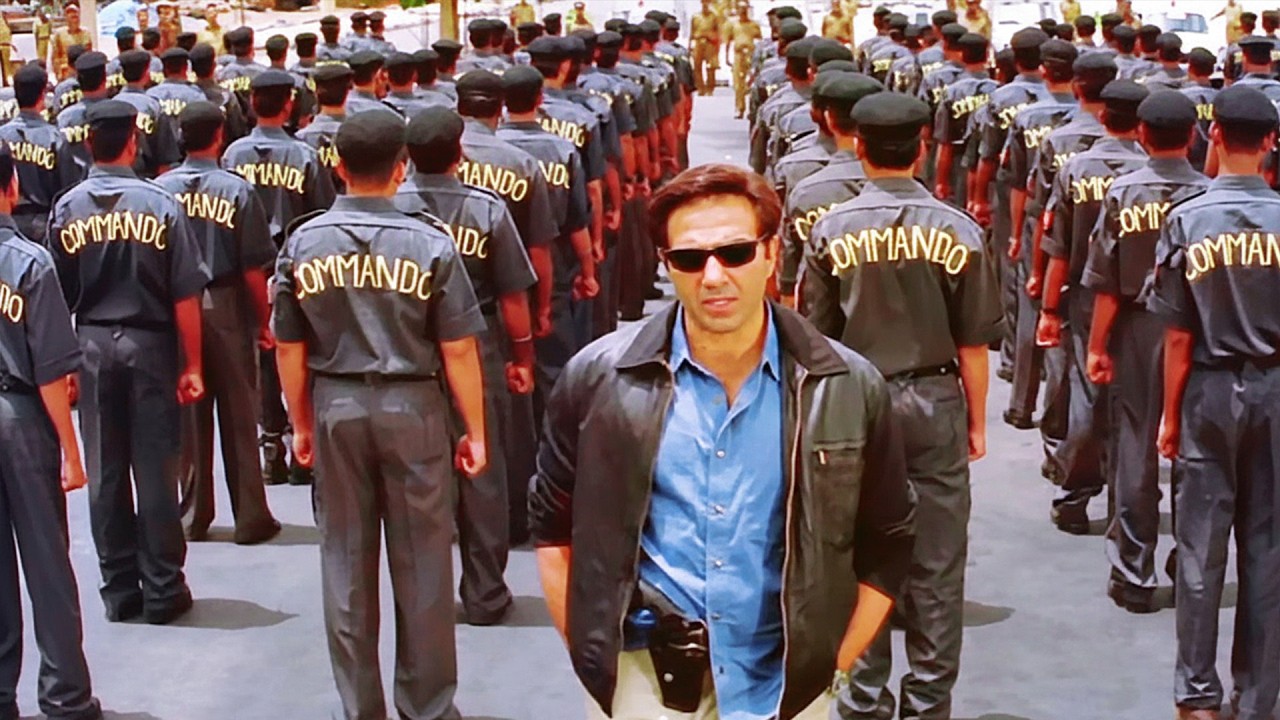 कमांडोज़ के बीच बहरूपिया को पहचाना ? - Indian Sunny Deol ज़बरदस्त Police Scene | Hindi Best Scene