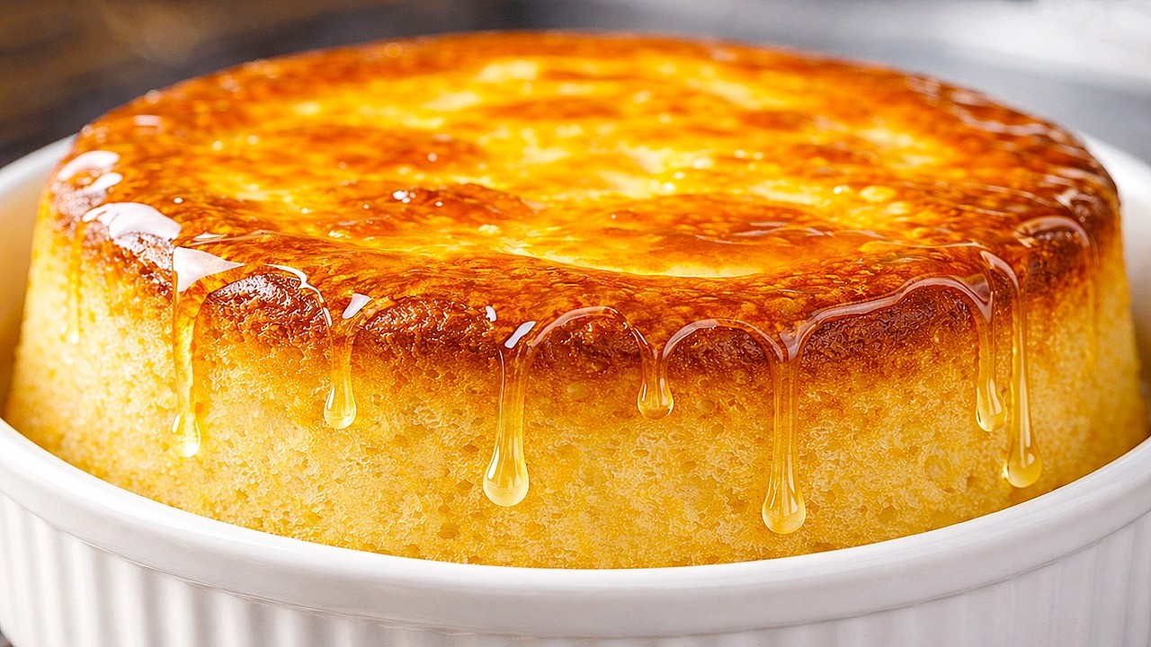 Бабушкин лимонный пирог за 5 минут, тающий во рту! Самый вкусный лимонный пирог с глазурью!