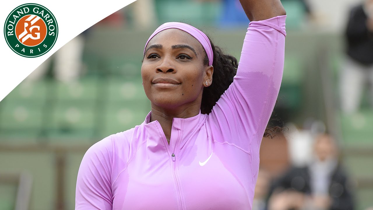 Serena Williams shares a laugh with the crowd at the 2015 French Open
