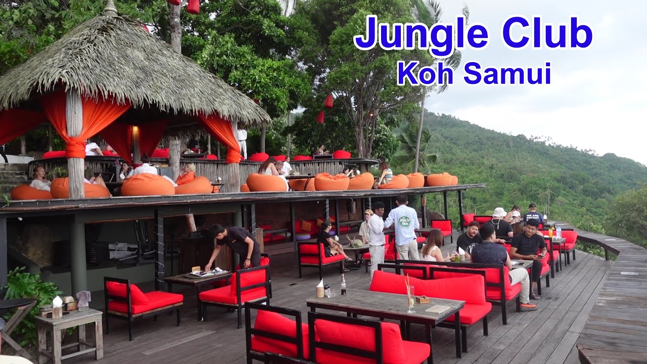 Jungle Club Koh Samui, Eating Delicious Fried Fish on The of a Mountain.