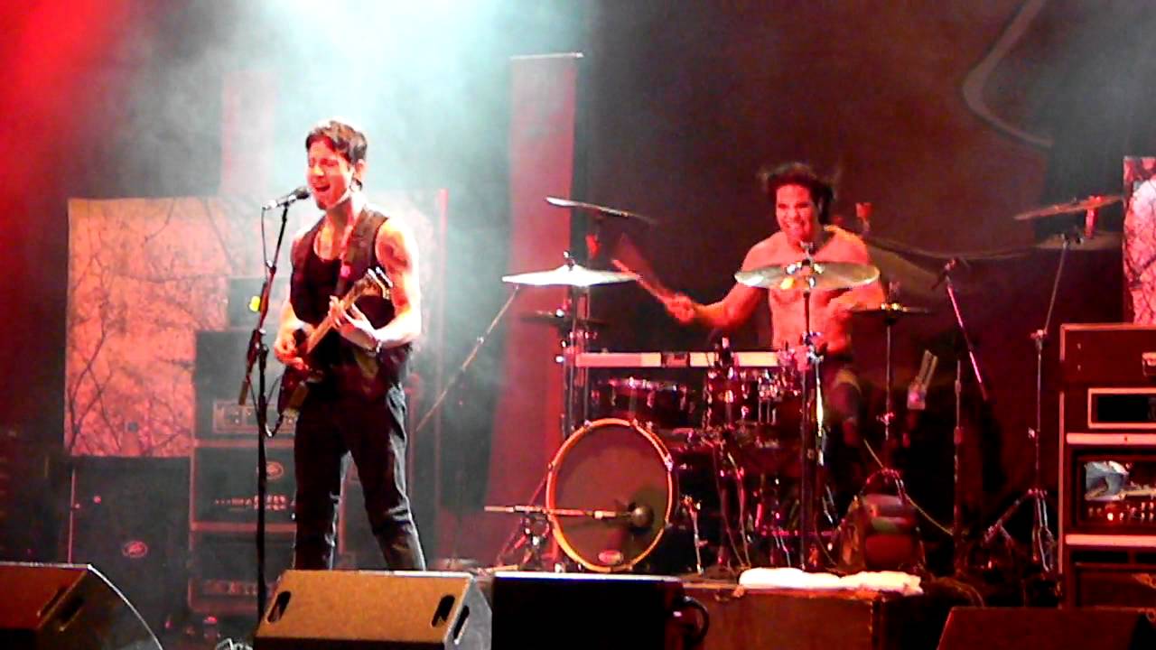 Black Tide - Honest Eyes