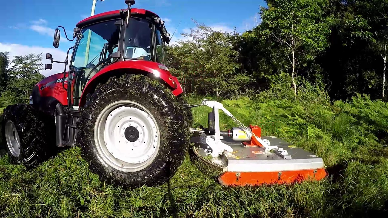 Slashing Grass with Case IH 95C Tractor and Howard EHD 180 Slasher