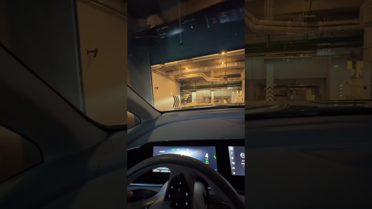 Выбираем, паркинг в ЖК бизнес класса или однушка у моря в Греции ?😁 #недвижимость #паркинг #жк