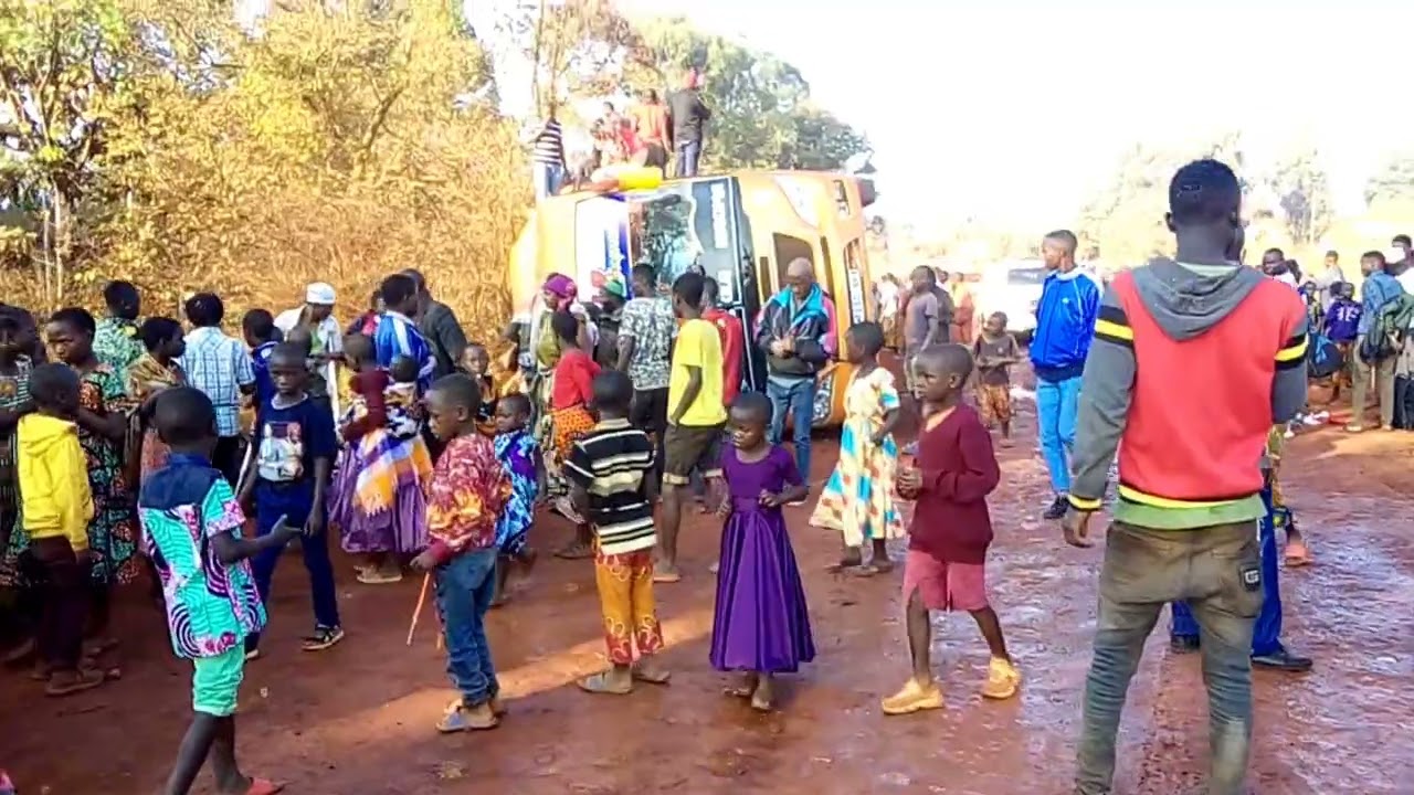 Basi la takibiri lapata ajali wilaya ya kasulu kijiji cha mugombe