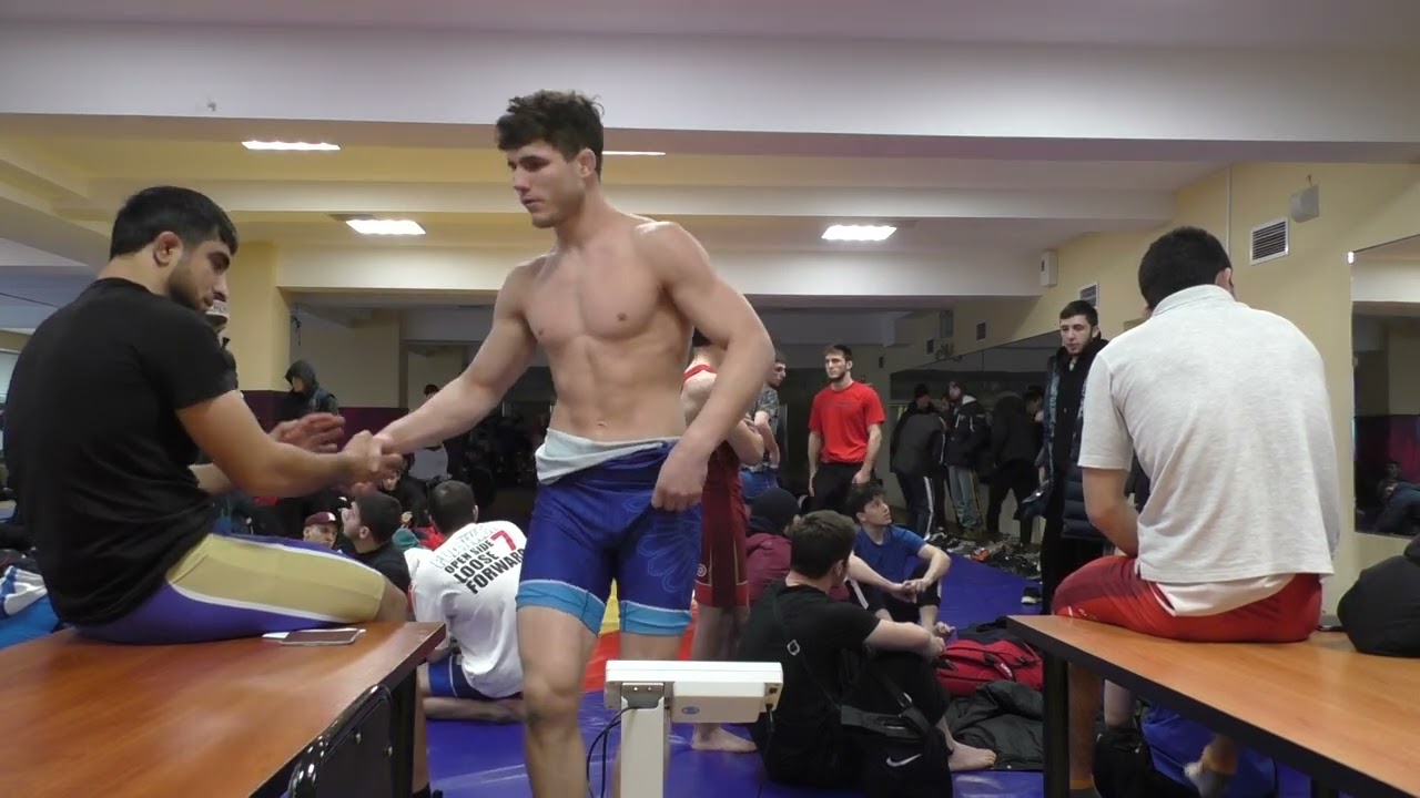 Взвешивание борцов до 74 кг, 1 часть, Чемпионат Дагестана 2022.