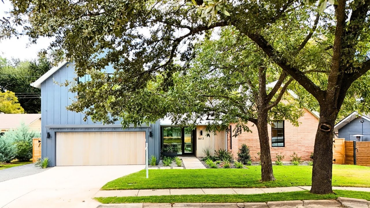 3,281 SQFT MODERN LUXURY IN TOP NEIGHBORHOOD | AUSTIN TEXAS