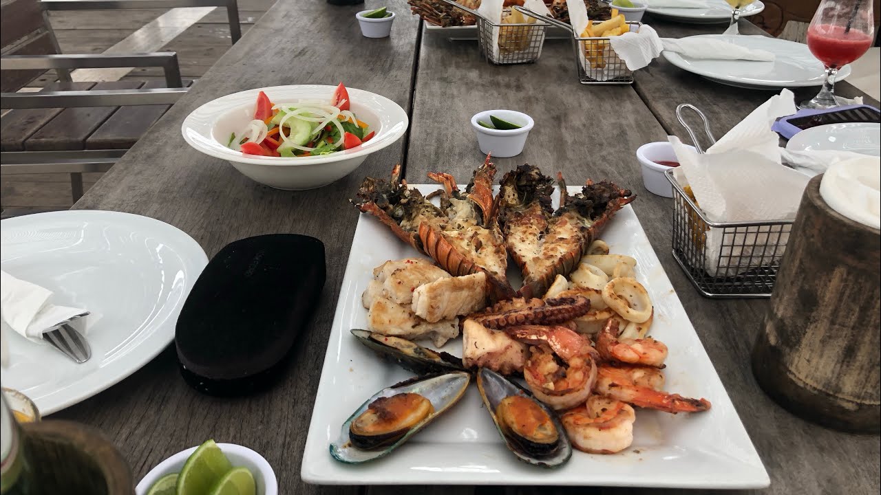 BOCA MARINA RESTAURANTE,BOCA CHICA REPÚBLICA DOMINICANA