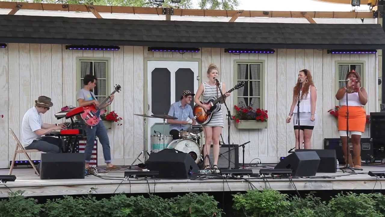 Caroline Smith - Buy Me Something - RiverSong Music Festival - 07/20/2013