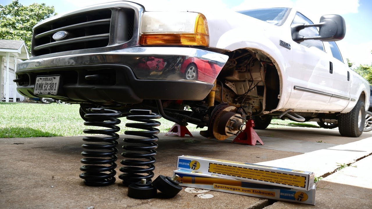 Ford F-250 Super Duty Leveling Kit w/Shocks & Coil Install