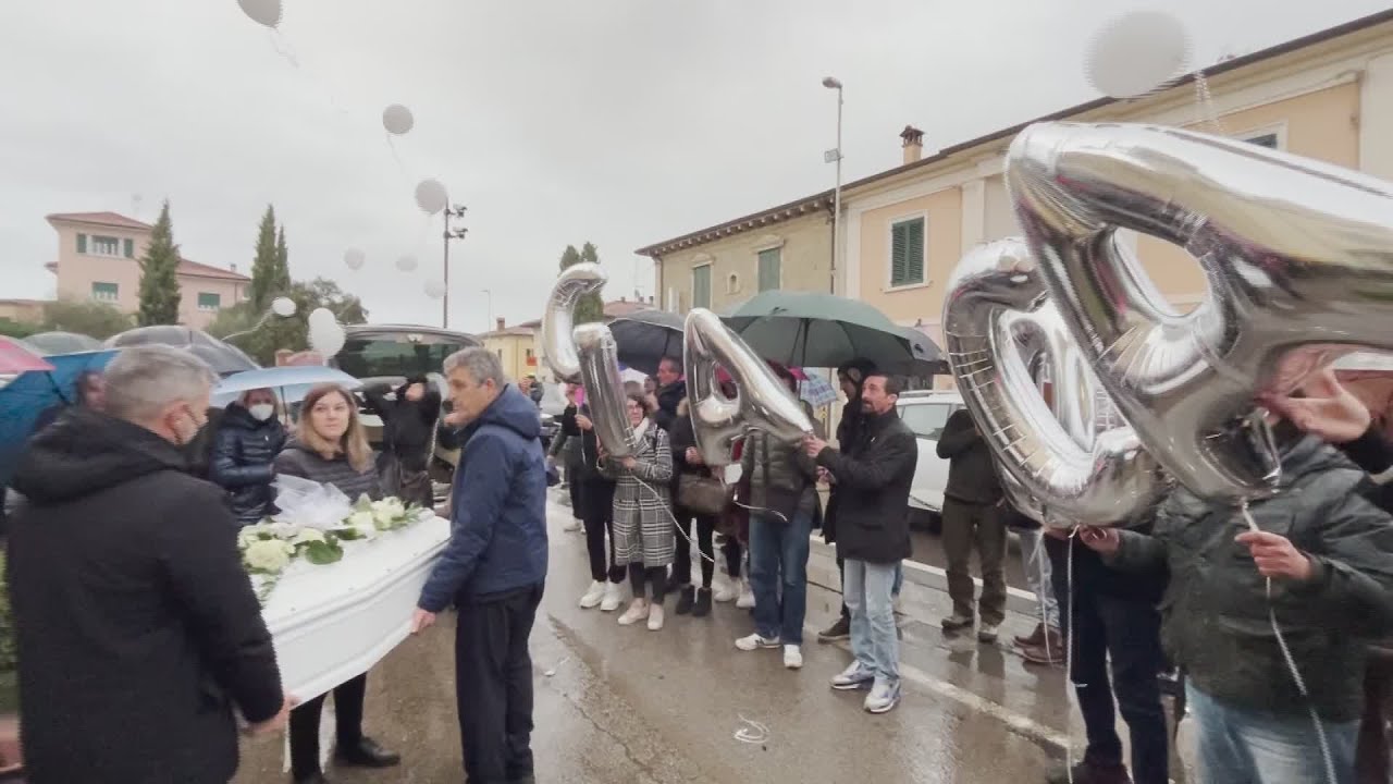 L'ultimo saluto a Caterina