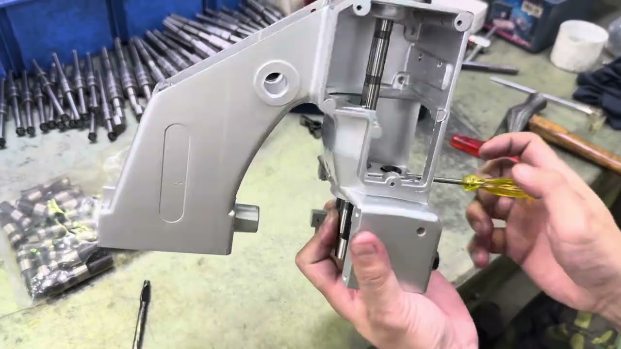 AK-7A 黏套管 (sticky bushing)