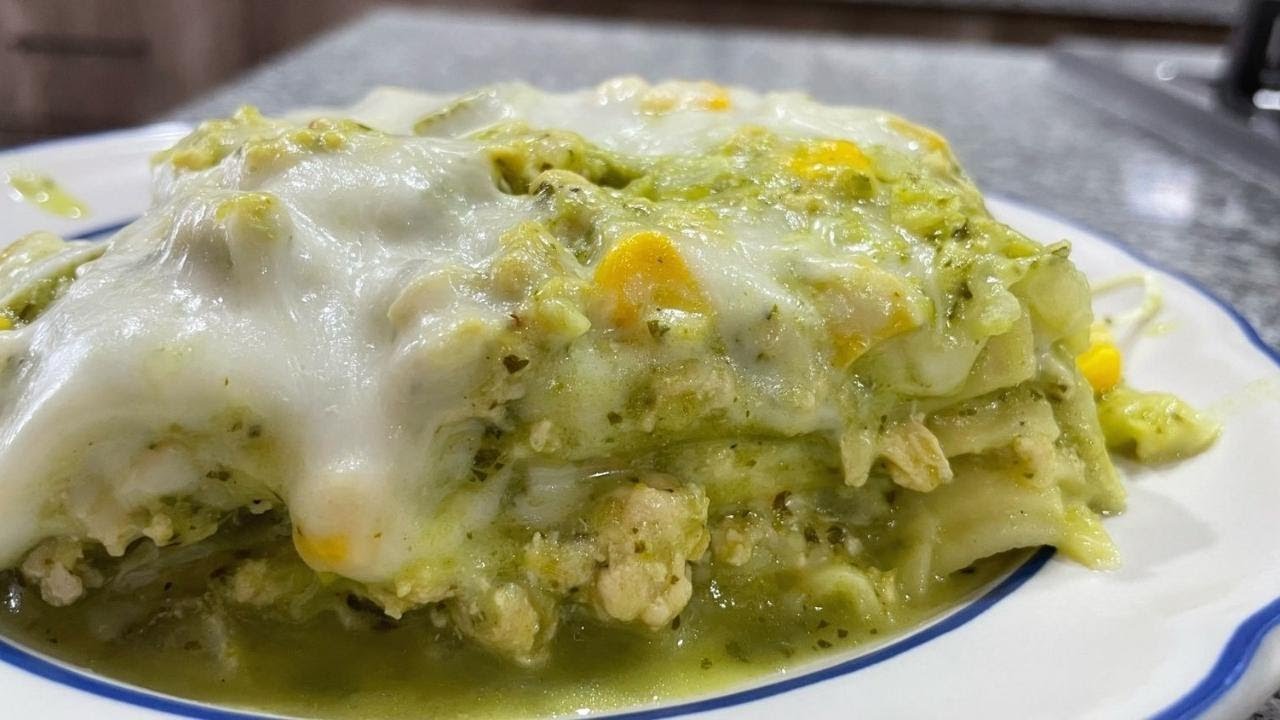 Lasaña poblana de pollo | ALE DE NAVA