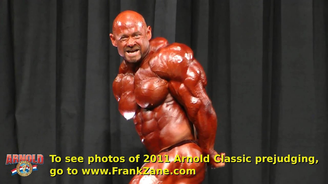 2011 Arnold Classic - prejudging - Branch Warren