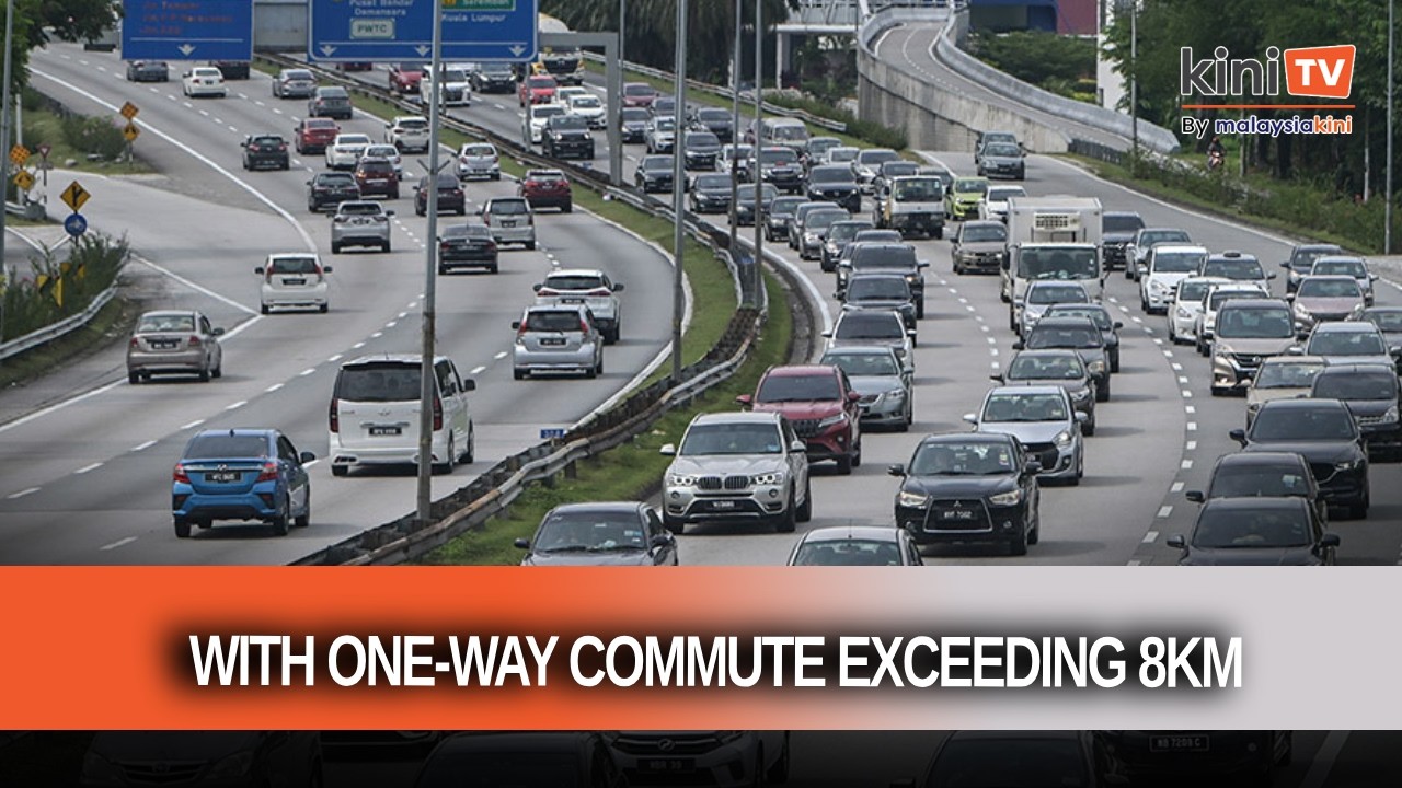 Federal civil servants with commute exceeding 8km can WFH - PSD