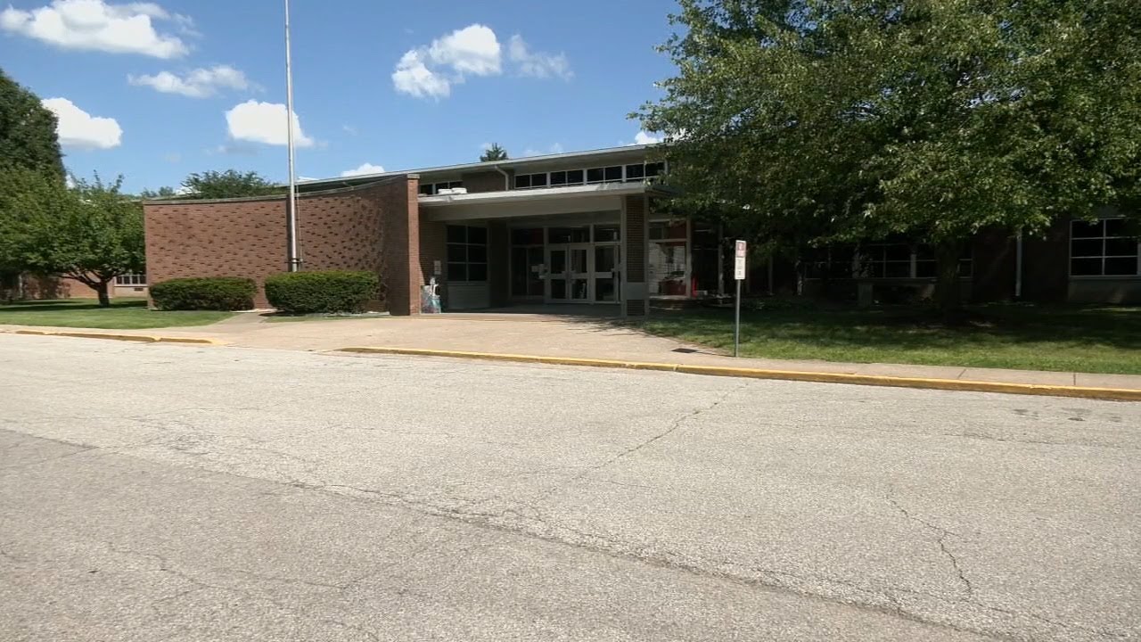 GCCS proposes plan to relocate and rebuild Parkview Middle School