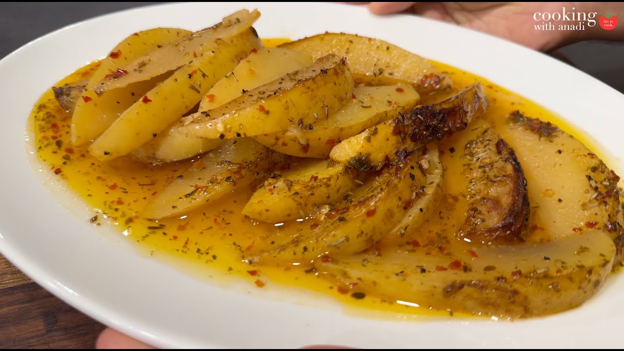 Легкий, медленно обжаренный греческий картофель (Patates Lemonates)