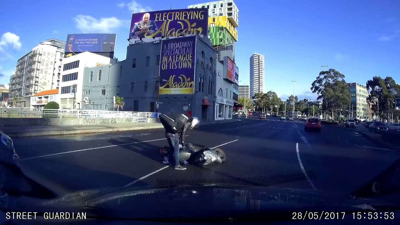 Australian Car Crash / Dash Cam Compilation 14