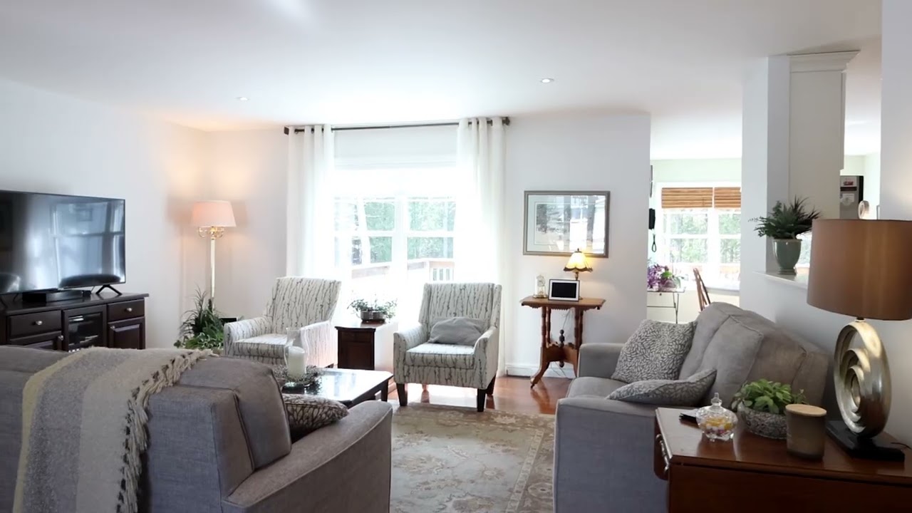 112 Glenwood Place, Markdale,  MLS®#: X12035665, List Price:  $915,000