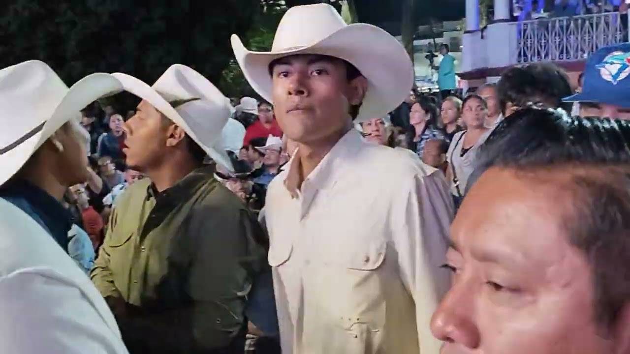 La Picosa Hernandez Banda en Santa Cruz Xoxocotlán en el Martes de Brujas 2025