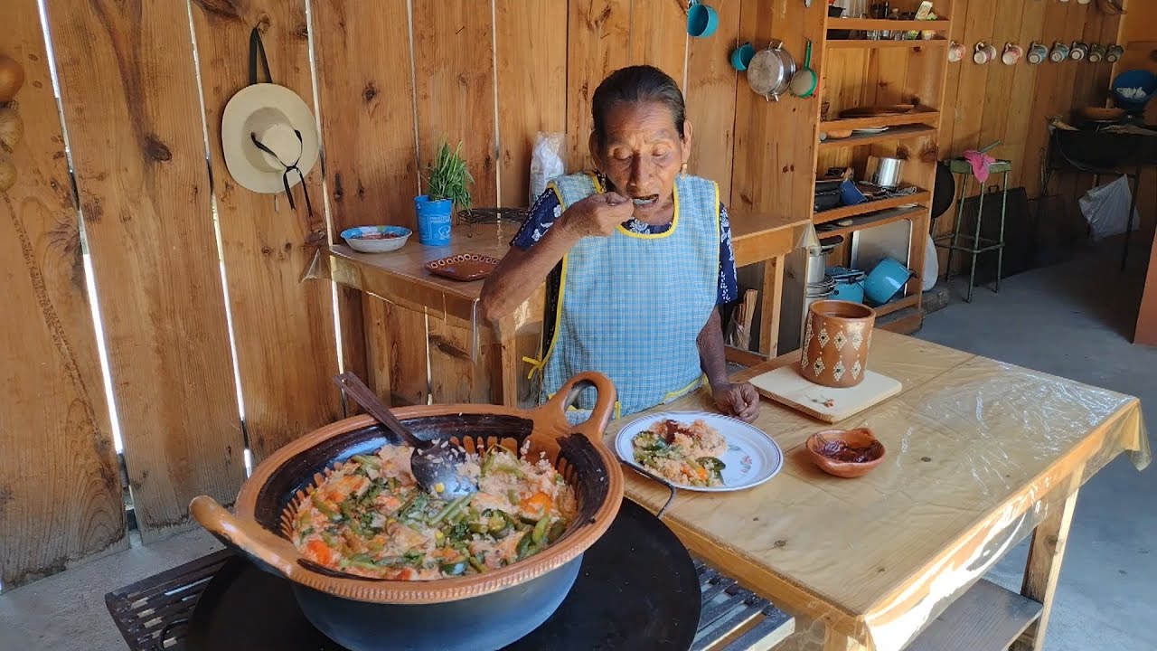 EXQUISITO ARROZ ROJO CON CARNE DE PUERCO, Haganlo y Veran Lo Rico Que Les Va a Salir | DOÑA LUPITA