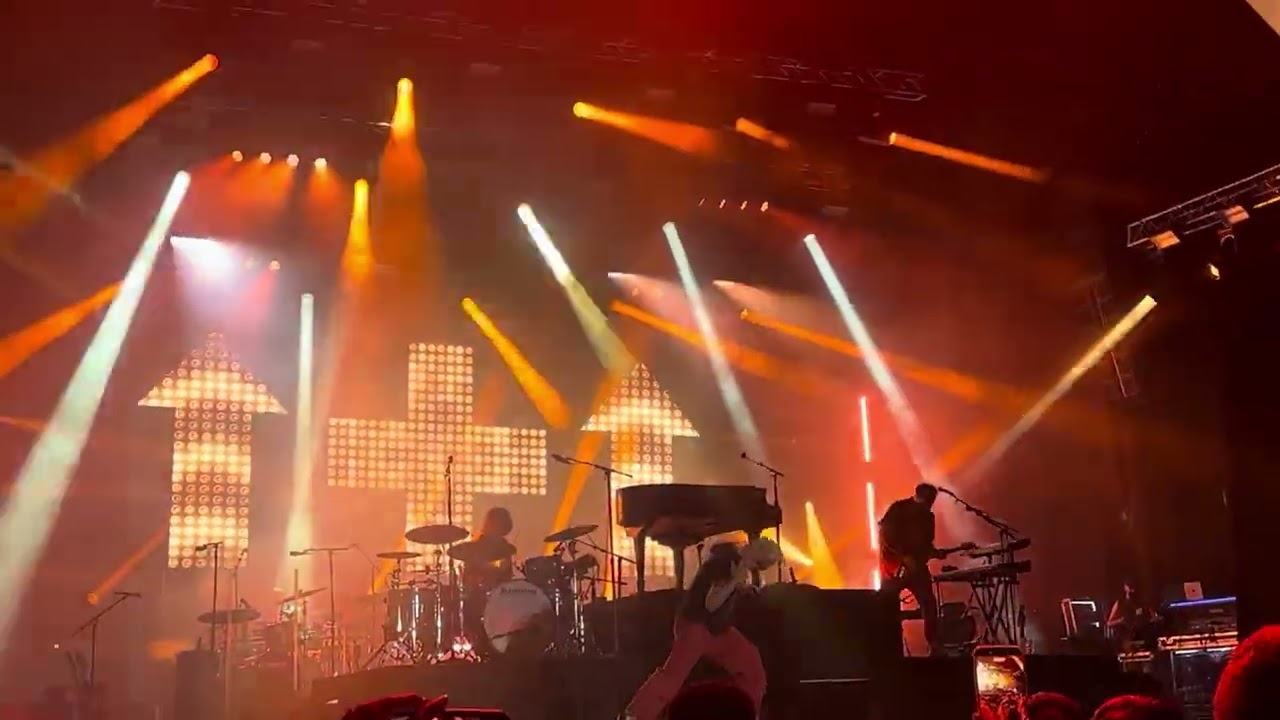 Up and up by Colton Dixon live 