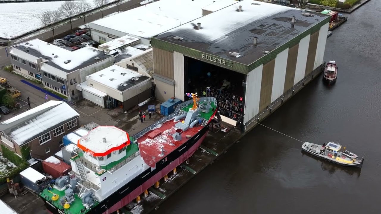 2022 Aquadelta (WID) - Tewaterlating bij Scheepswerf Bijlsma te Wartena