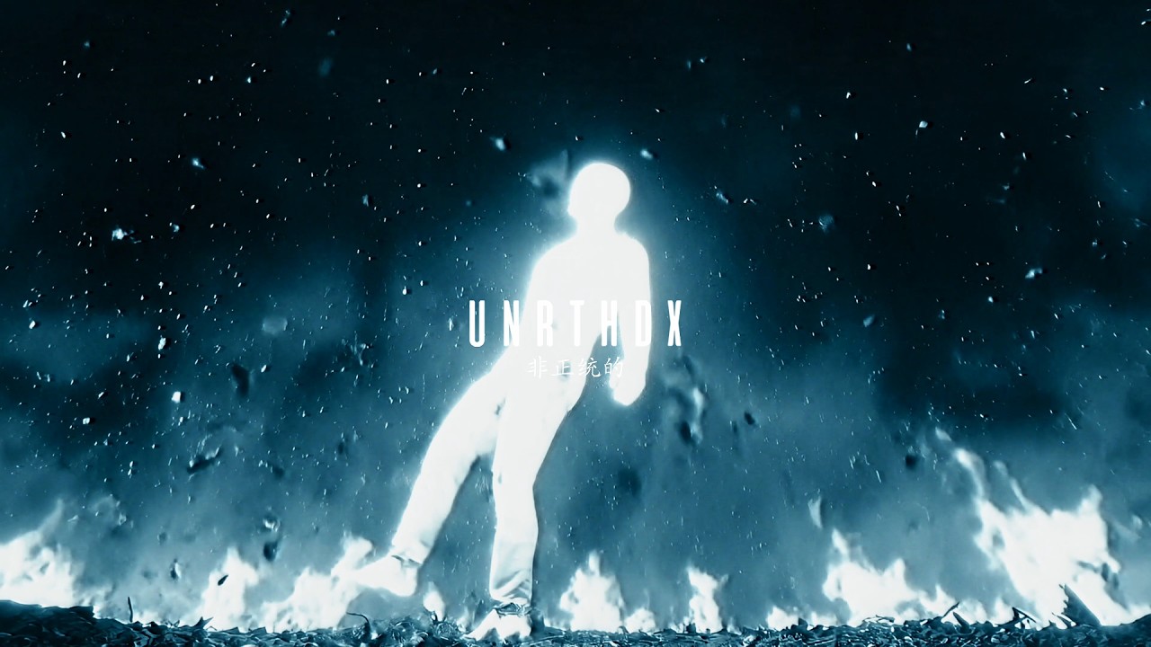 𝙍𝙤𝙨𝙚𝙨 𝙨𝙩𝙖𝙧𝙩 𝙗𝙡𝙤𝙤𝙢𝙞𝙣𝙜.