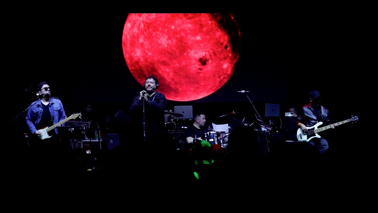 LOVE COMES TUMBLING live cover by LEMON CHILE