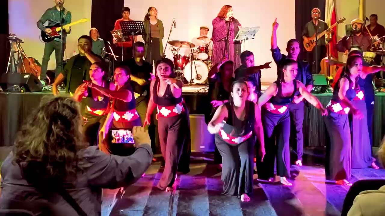 LA TIERRA AÚN PALPITA  VIVI Y LOS REPTILIANOS