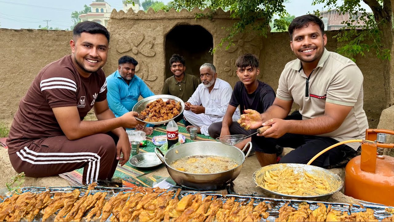 Rainy Day Special Chicken Pakora With friends ￼